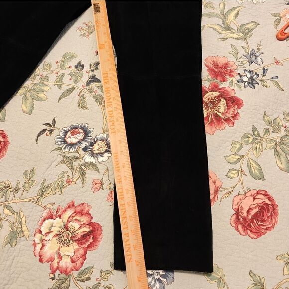 Danier Canada 100% Genuine leather Suede black pants size 8 - Picture 10 of 10